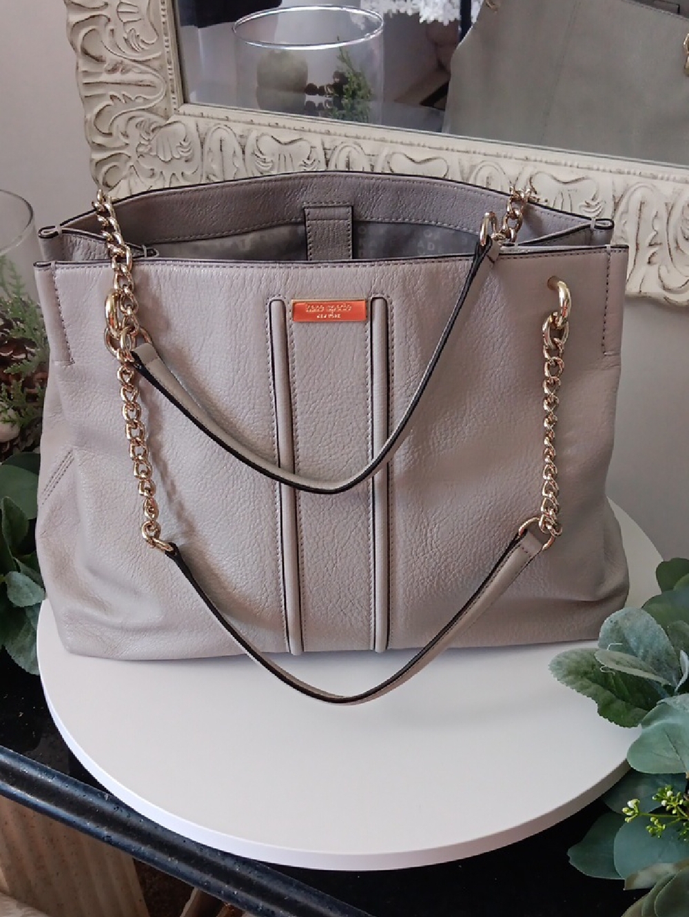Pre-loved Kate Spade Taupe Pebbled Leather Tote with Gold Chain Straps